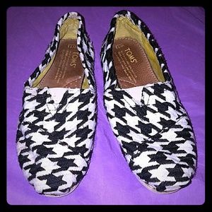 Houndstooth Toms